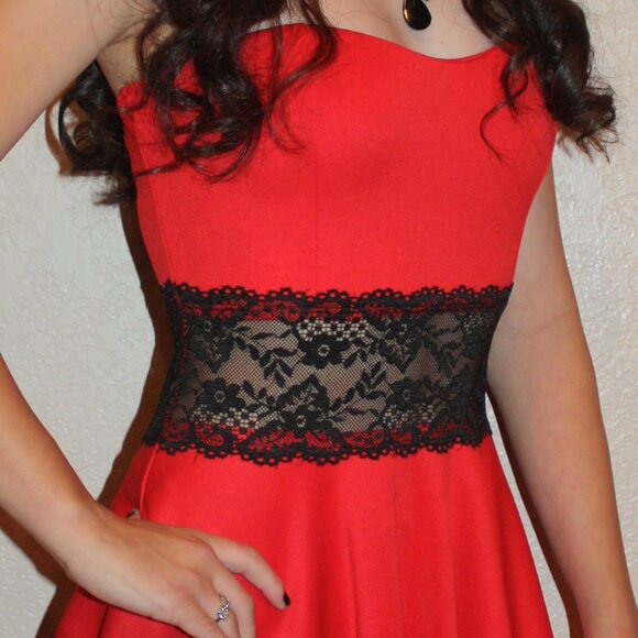 Wild Daisy Red Strapless Dress with Black Lace - Picture 2 of 5